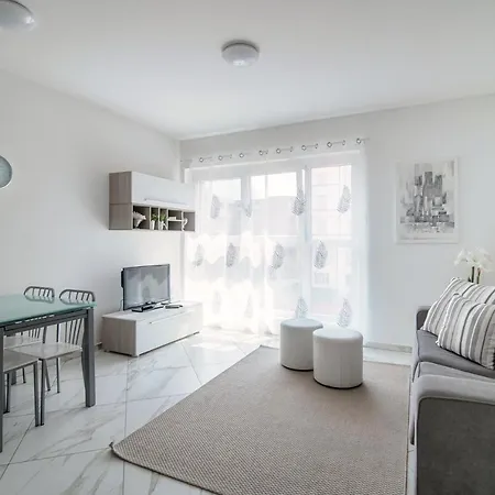 Il Parco 11 By Quokka 360 - In The Business Centre Of Apartment *